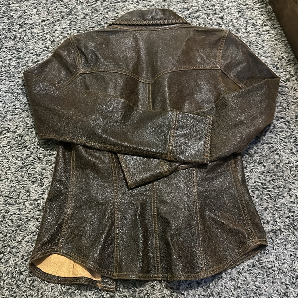 Woman’s Brown Leather Button Down Jacket From Gue… - image 5